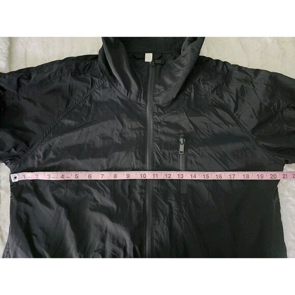 The Group Babaton Aritzia Biles Nylon Anorak Black Jacket Lightweight‎ 2 Small - Picture 9 of 12